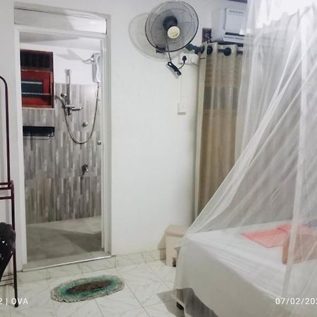 Dana Guest Home Мириса Екстериор снимка